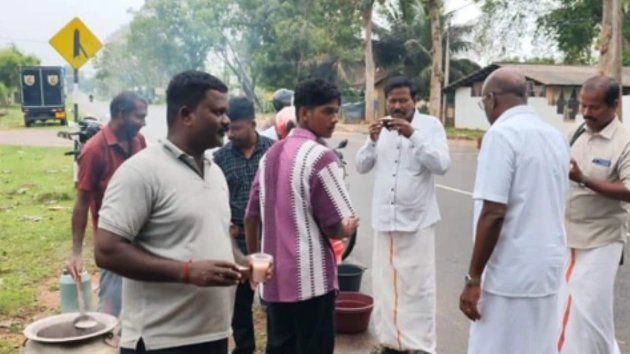 முல்லைத்தீவு ஒட்டுசுட்டானில் உணர்வுபூர்வமாக இடம்பெற்ற முள்ளிவாய்க்கால் கஞ்சி வழங்கும் நிகழ்வு