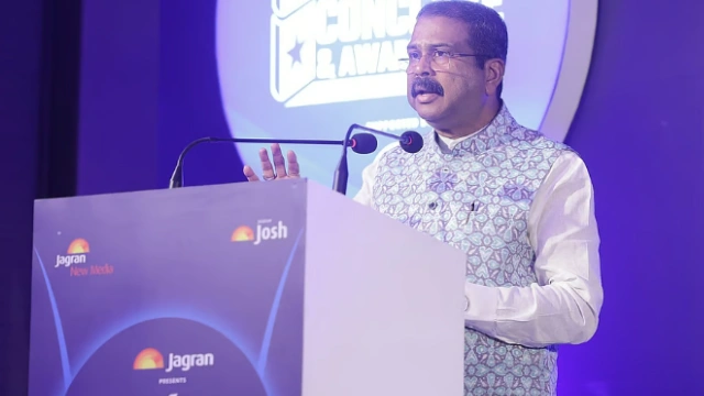 தேர்வு முறைகேடு விவகாரம்: NTA தலைவர் அதிரடி நீக்கம், NEET-PG ஒத்திவைப்பு - CBI விசாரணை தீவிரம்