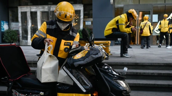 China-வில் 67,000 'Ghost Kitchens' அம்பலம்: ஆன்லைன் உணவு டெலிவரி துறையை உலுக்கிய மெகா மோசடி!