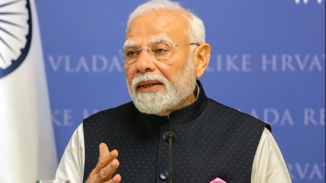 பெண் சக்தியே தேசத்தின் வளர்ச்சி: மோடி அரசின் பத்தாண்டு காலத் திட்டங்களும் தாக்கங்களும்!